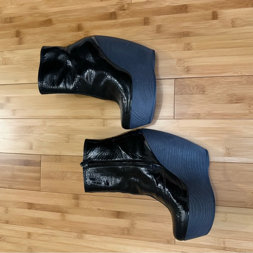 Lanvin Patent Platform Wedge Ankle Boots - Picture 7 of 7
